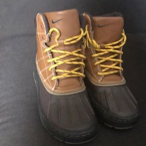 Nike Boots Excellent Used Condition